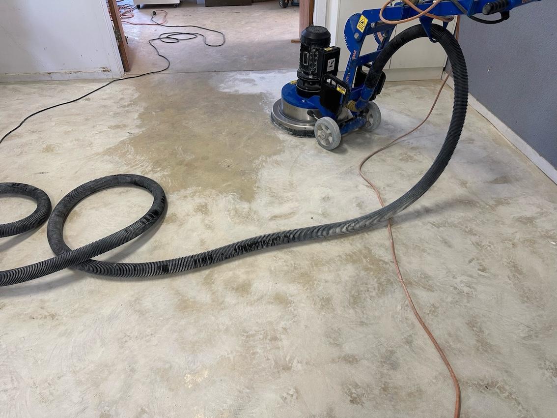 Gallery image 11 - /SA Regional Line Marking/Flake floor and grinding/flake_floor_and_grinding_8984.jpeg